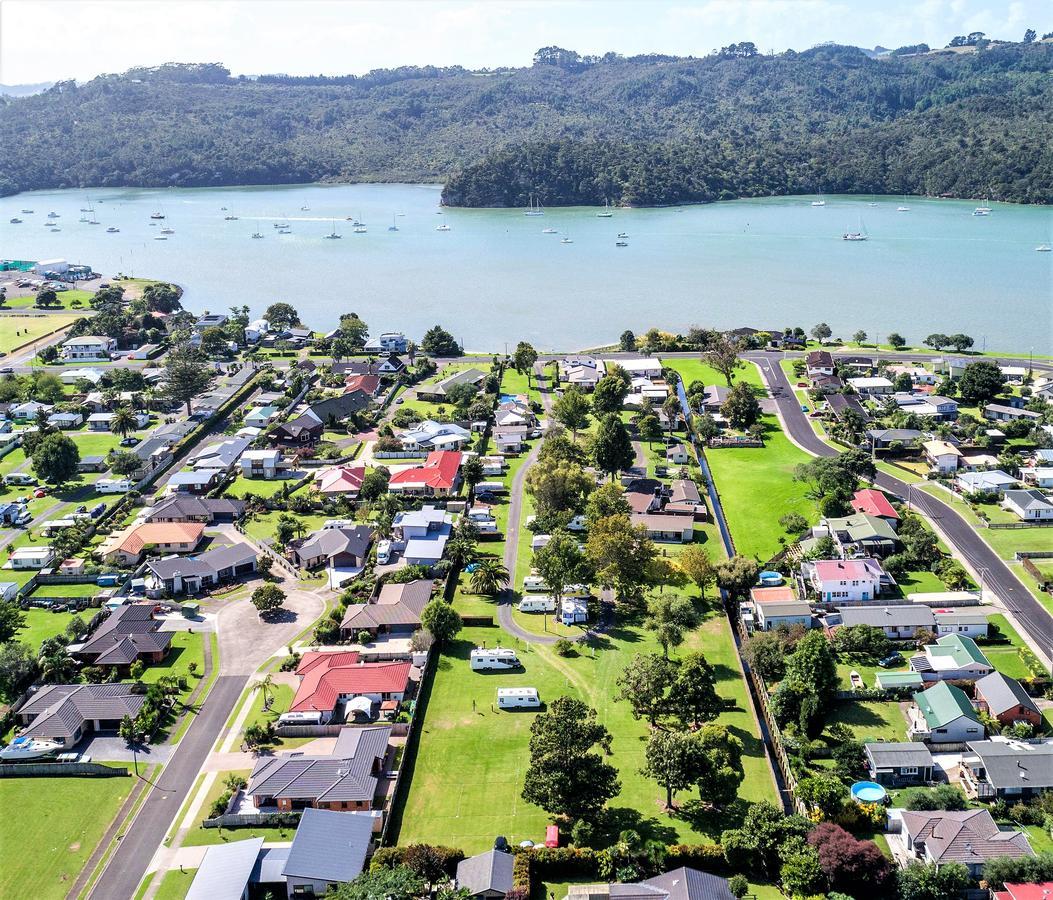 Harbourside Holiday Park Whitianga Bagian luar foto
