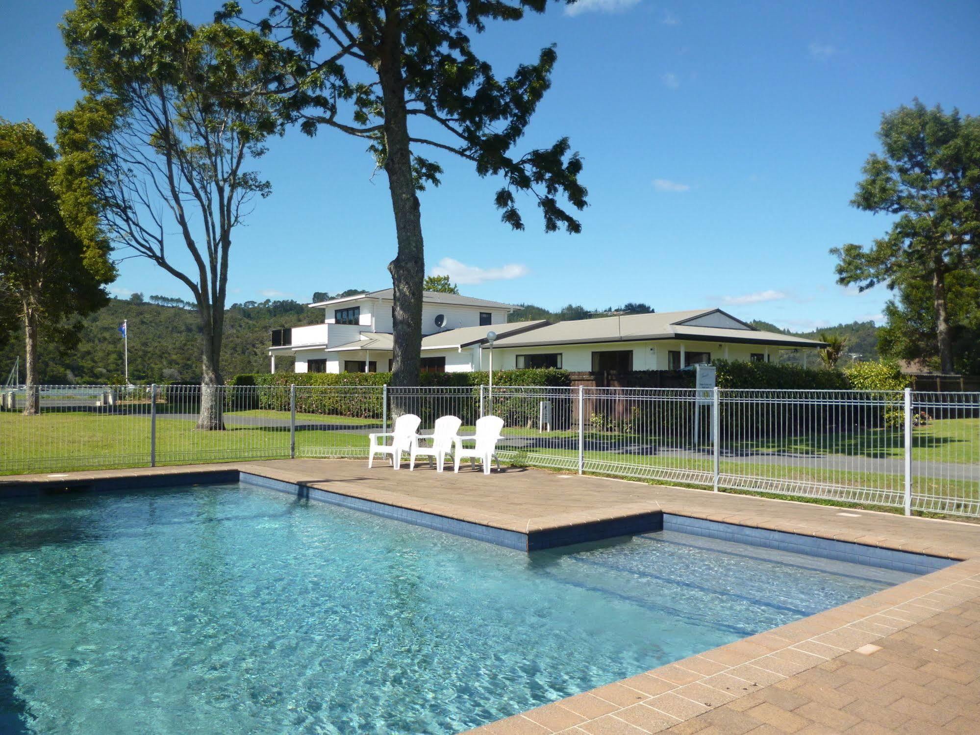 Harbourside Holiday Park Whitianga Bagian luar foto